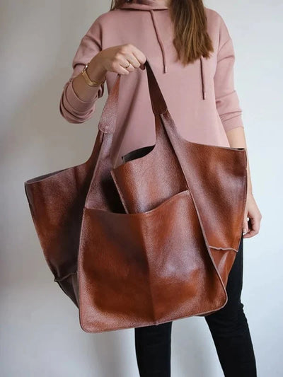 Catrin – Toteväska med generös form
