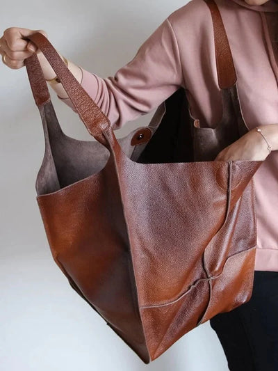 Catrin – Toteväska med generös form