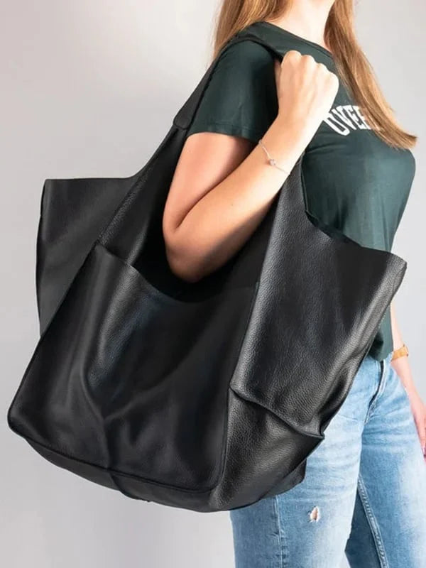 Catrin – Toteväska med generös form