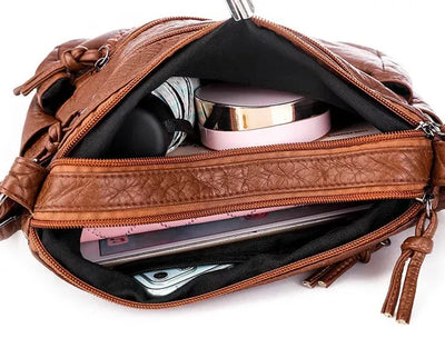 Runa – Organiserad crossbody i veganskt läder